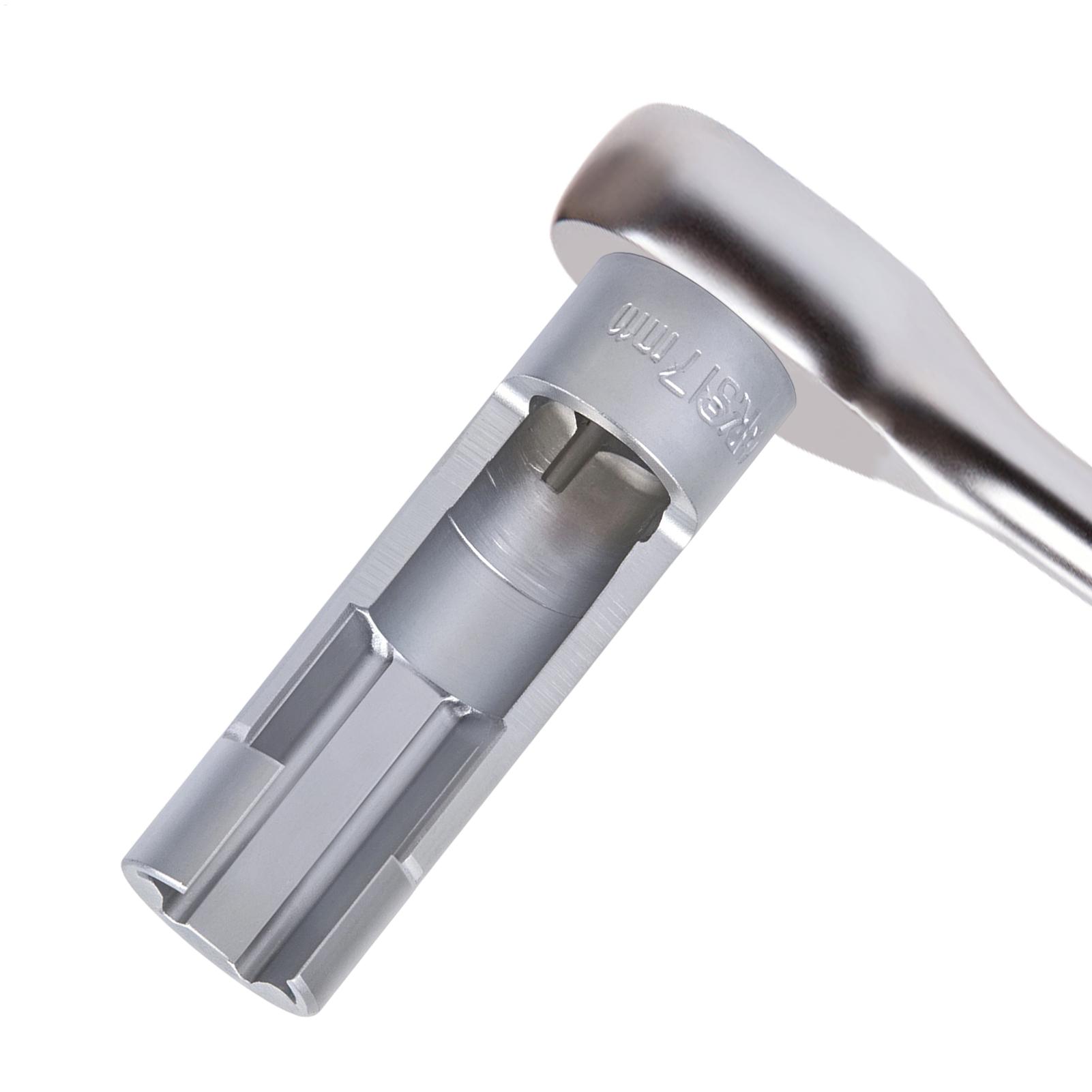 Heavy Equipment Technician - Slotted Flare Nut Socket Heavy Duty